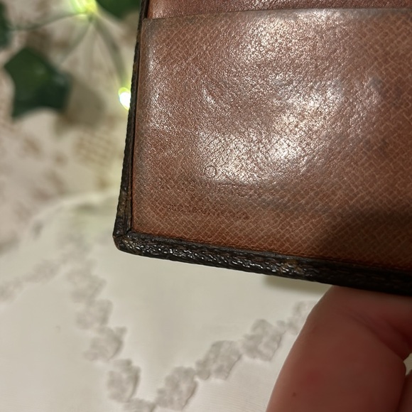 Authentic Vintage Louis Vuitton Monogram Leather Bifold Wallet - Picture 4 of 8